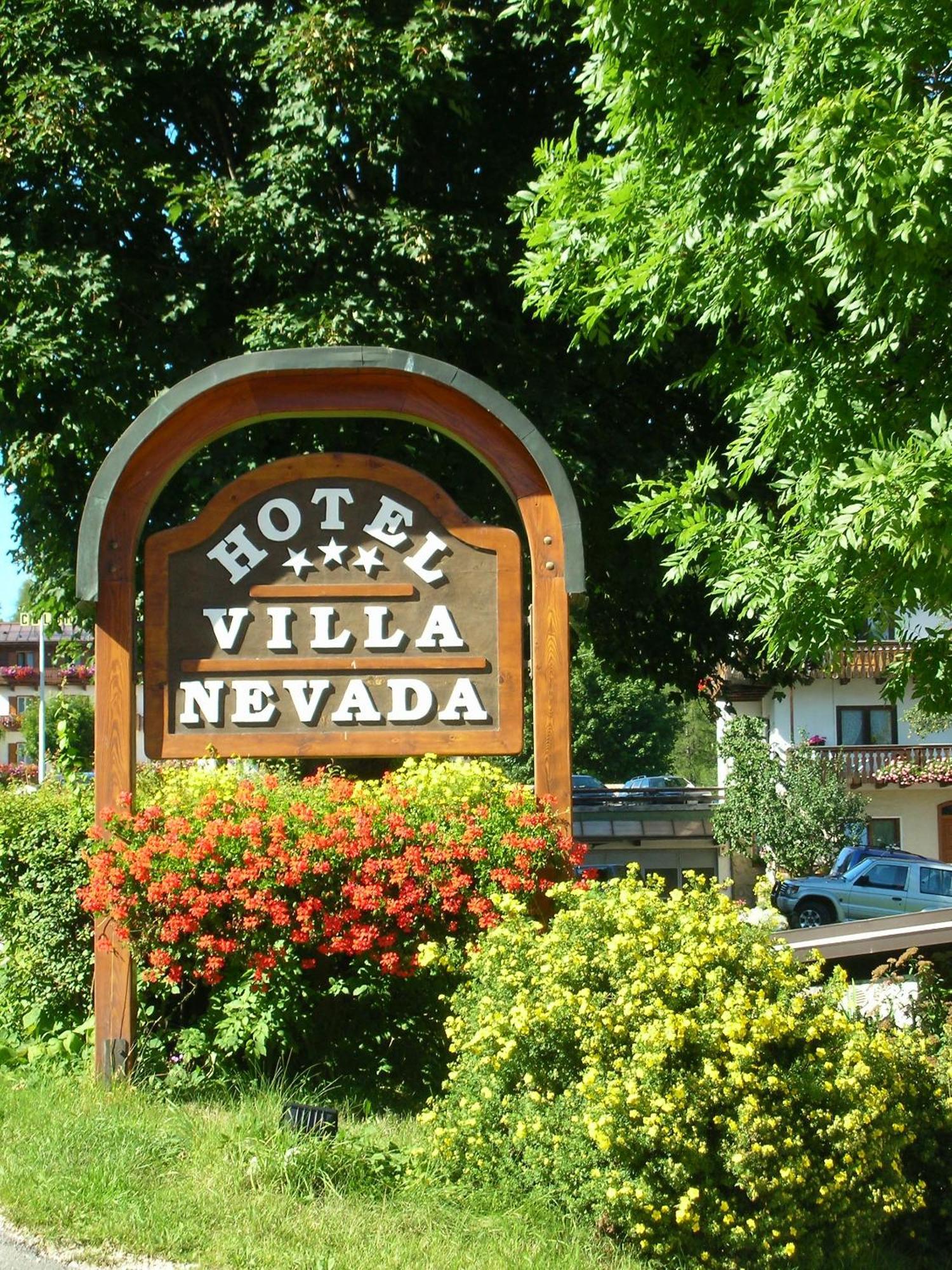 Hotel Villa Nevada Κορτίνα Ντ' Αμπέτσο Εξωτερικό φωτογραφία